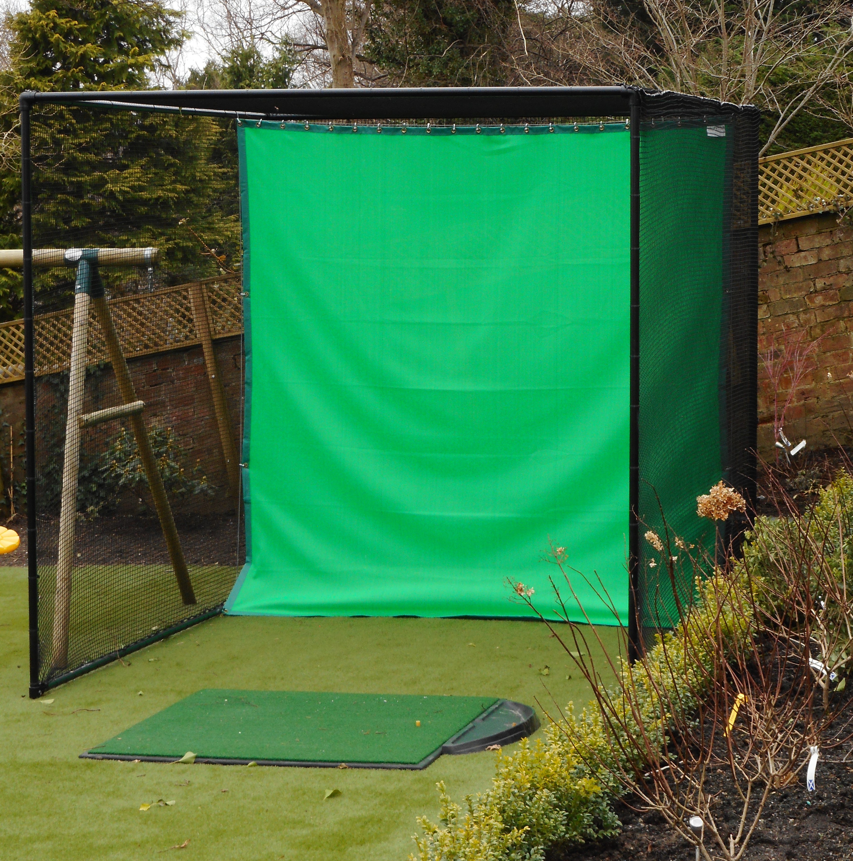 Professional Golf Practice Nets & Golf Cages: Huxley Golf